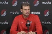 斯普利特：现在能打的球员更多了很难给每个人都分配足够的时间 - NBA得分排行榜