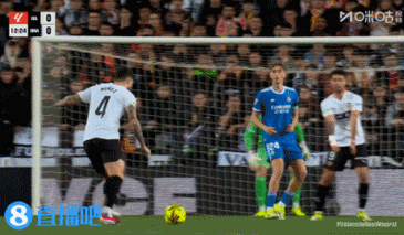 抽象后防！迈阿密3后卫争顶将自家门将推进门，对手无人盯防破门