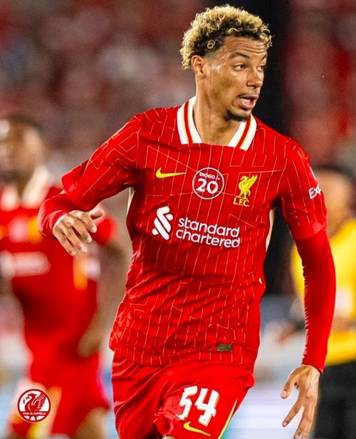 埃基蒂克：今天利物浦强度拉满，展现了我们最好的一面