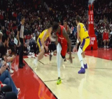 依然被夹击得很难受！杜兰特打满首节2中1仅得2分3板1助另2失误