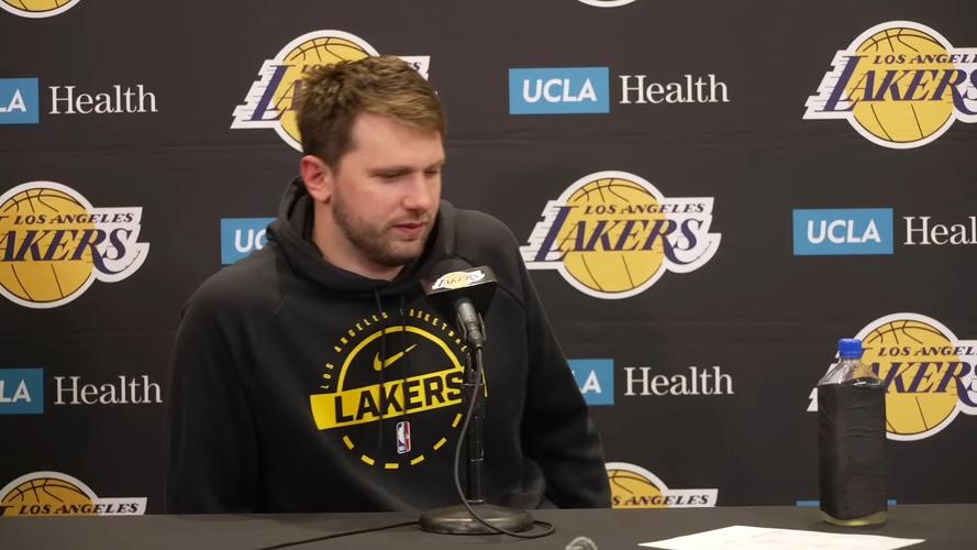 东契奇谈7连胜：赢球让一切变得容易和有趣赢球就能享受快乐