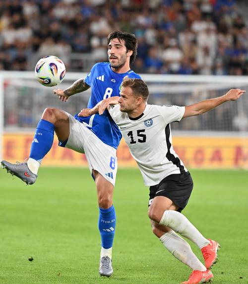 迪马：托纳利大腿肌肉受伤被换下，可能影响世预赛为意大利出战