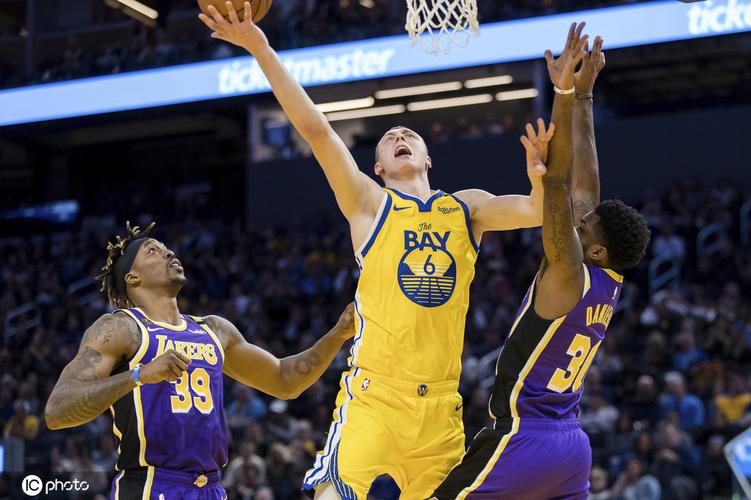 记者：霍安加西亚可能是肌肉撕裂，将缺席两到三周