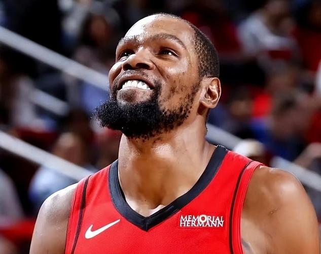 杜兰特直言若非乔丹两次退役老詹在4万分俱乐部里不会如此孤单