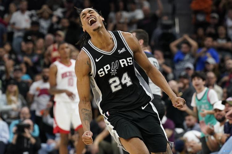 明天马刺迎战太阳缺席一场的瓦塞尔迎来复出