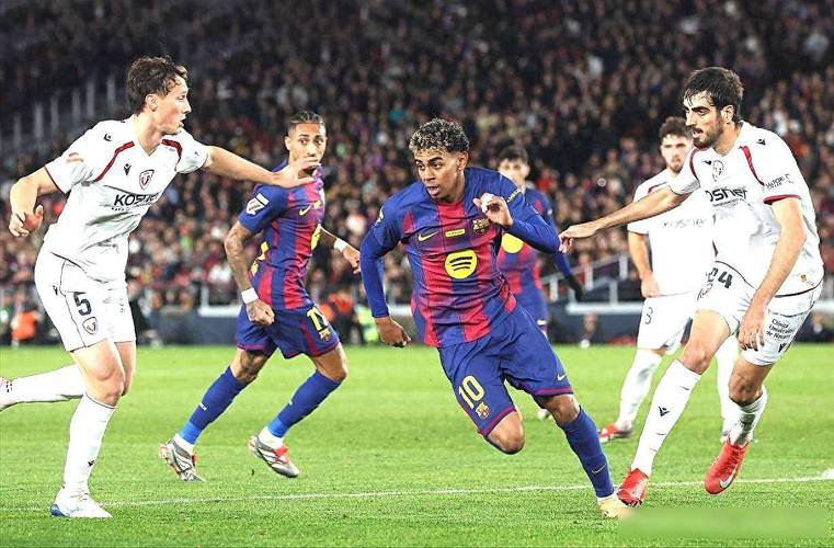 2射2传！拉菲尼亚：没有队友们的付出，我不可能有这样的表现