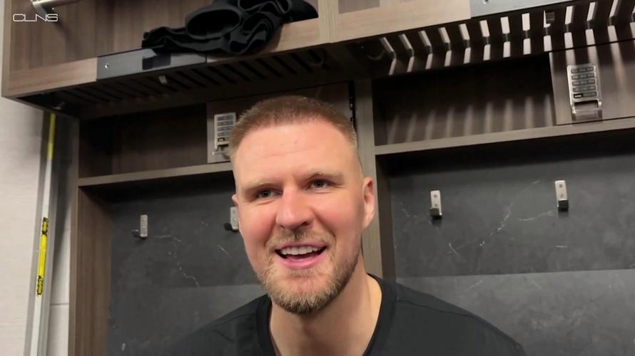 波尔津吉斯感悟塔图姆本赛季复出之决断他宛如猛兽傲立赛场_NBA直播