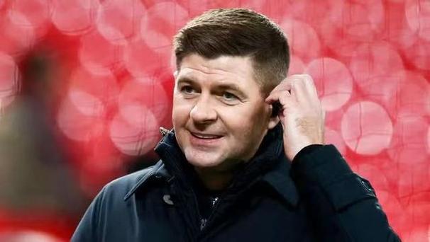 杰拉德谈利物浦状态：教练和球员都可能被嘘，要对球队表现负责任