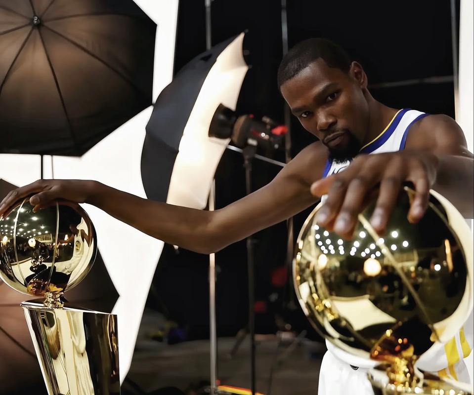 Skip：杜兰特看起来完全迷失了&你更像41岁这场和上场一样也赖你