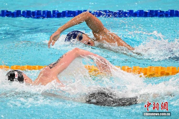 中国游泳公开赛男子400米自由泳：张展硕刷新PB夺金、徐海东摘铜