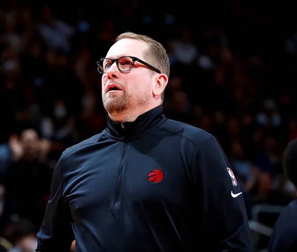 美记：史蒂文斯原是北卡帅位首选之后选择退出&将专注于助队夺冠