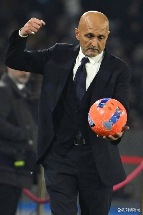 意媒报道尤文或与斯帕莱蒂续约一年并附加一年选择权，年薪为600万欧元税后_意甲直播