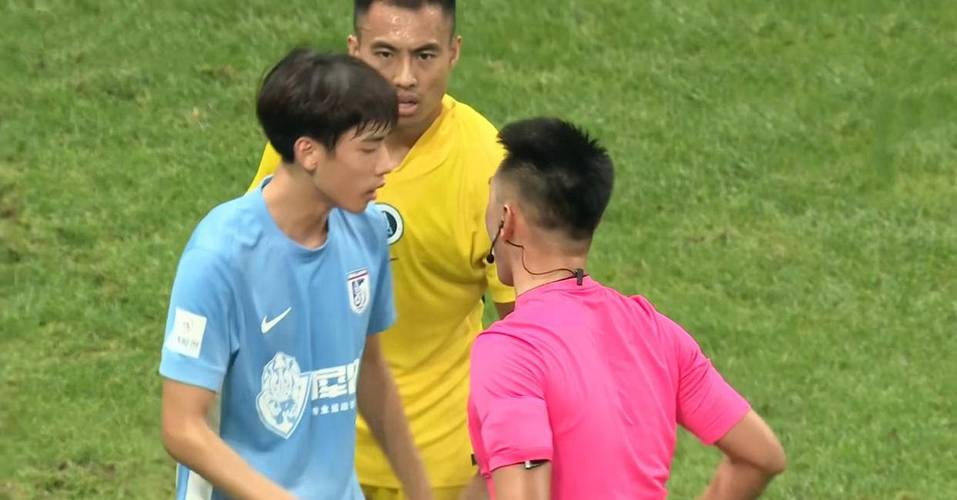 是否参加“东北超”陈东：朱鹏宇射门我没守住，已经彻底退休