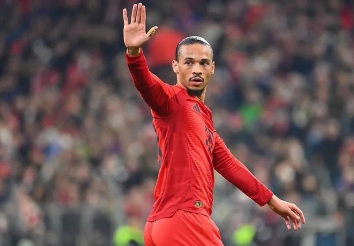 天空记者：斯凯利进入曼联左后卫引援名单，阿森纳需卖人才能引援