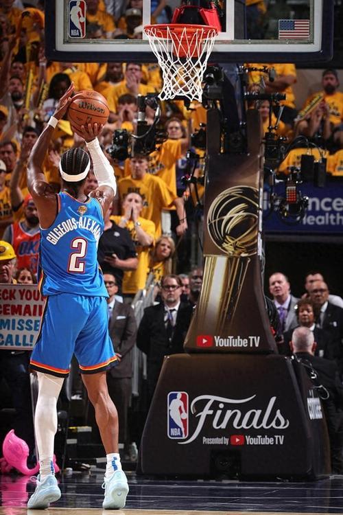 SGA：布朗两场打我们28罚伟大球员都会获得罚球这是比赛一部分